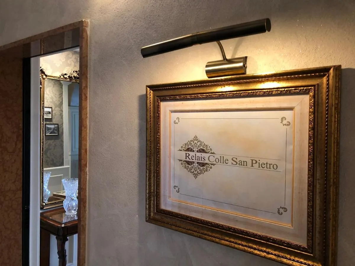 Relais Colle San Pietro Bed & Breakfast Verona 0*,  İtalya